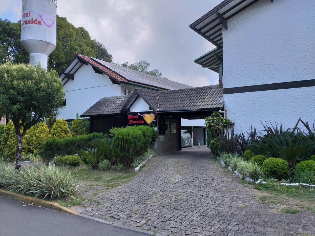 Motel Avenida  Gramado Exterior foto